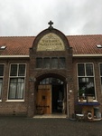 De oude Gerardus Majella school is nu een winkeltje met een koffie hoekje